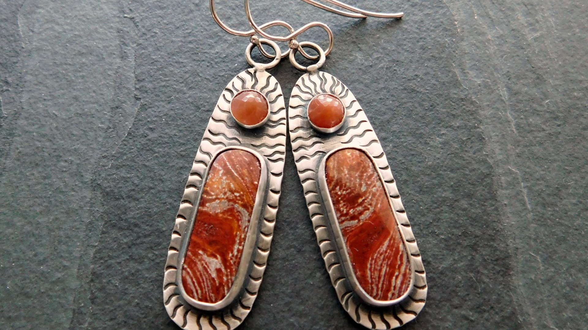 Do sterling silver earrings rust store