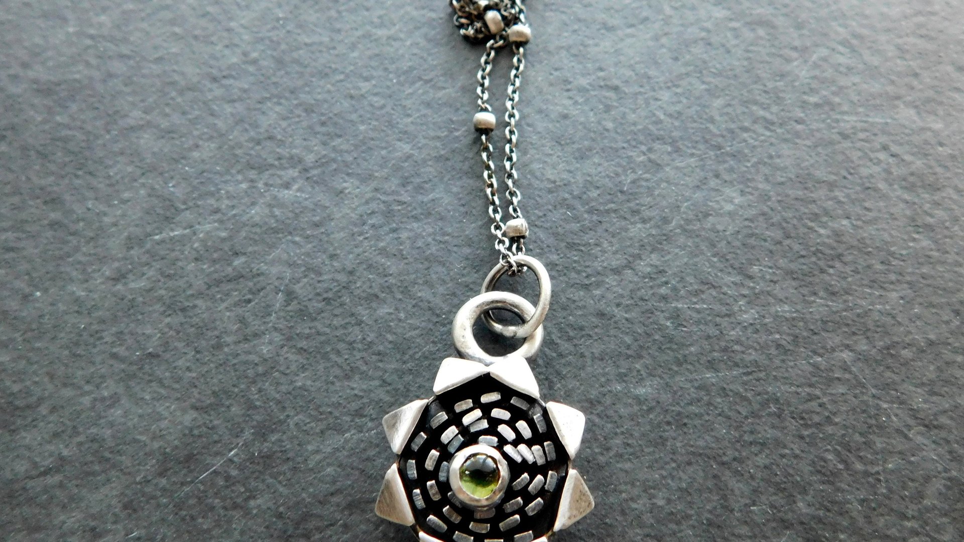 Green Tourmaline Ornate Sterling Silver Wire Studs Modernist Pendant Necklace