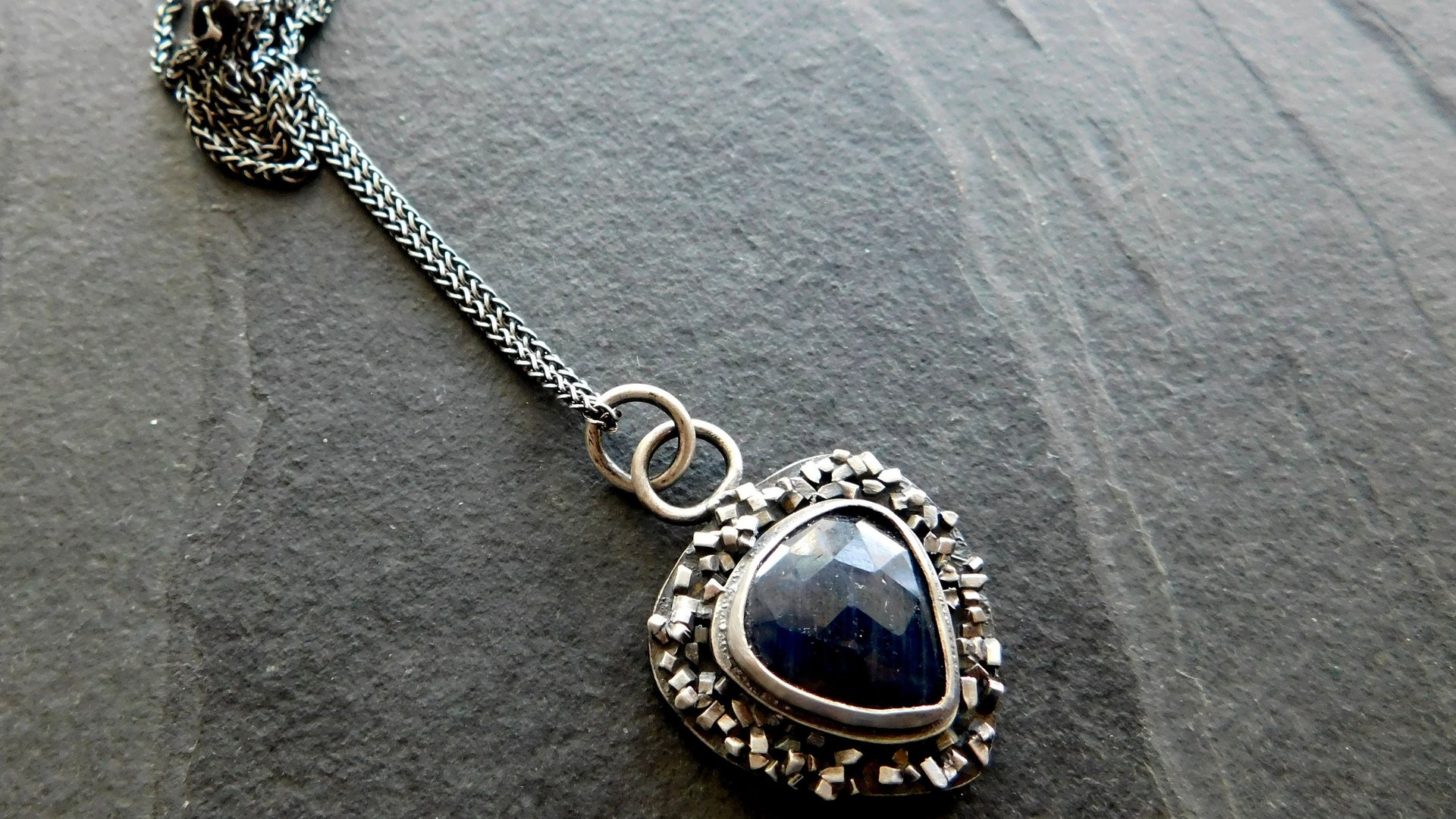 Rosecut Blue Sapphire Oxidized Sterling Silver Textured Wire Fragments Modernist Pendant Necklace