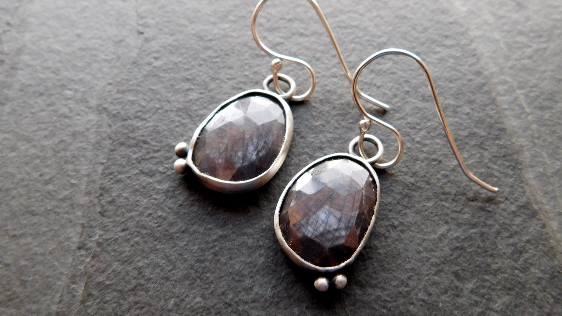 Rosecut Grey Sapphire Sterling Silver Dangle Earrings